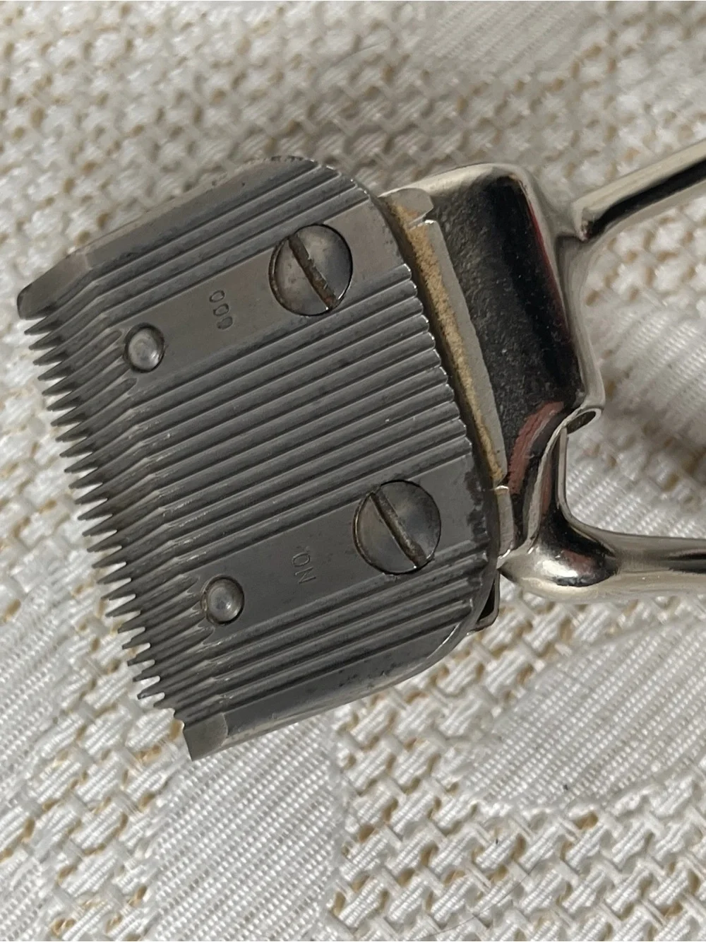 Vintage Chrome Handheld Hair Clipper - Silver